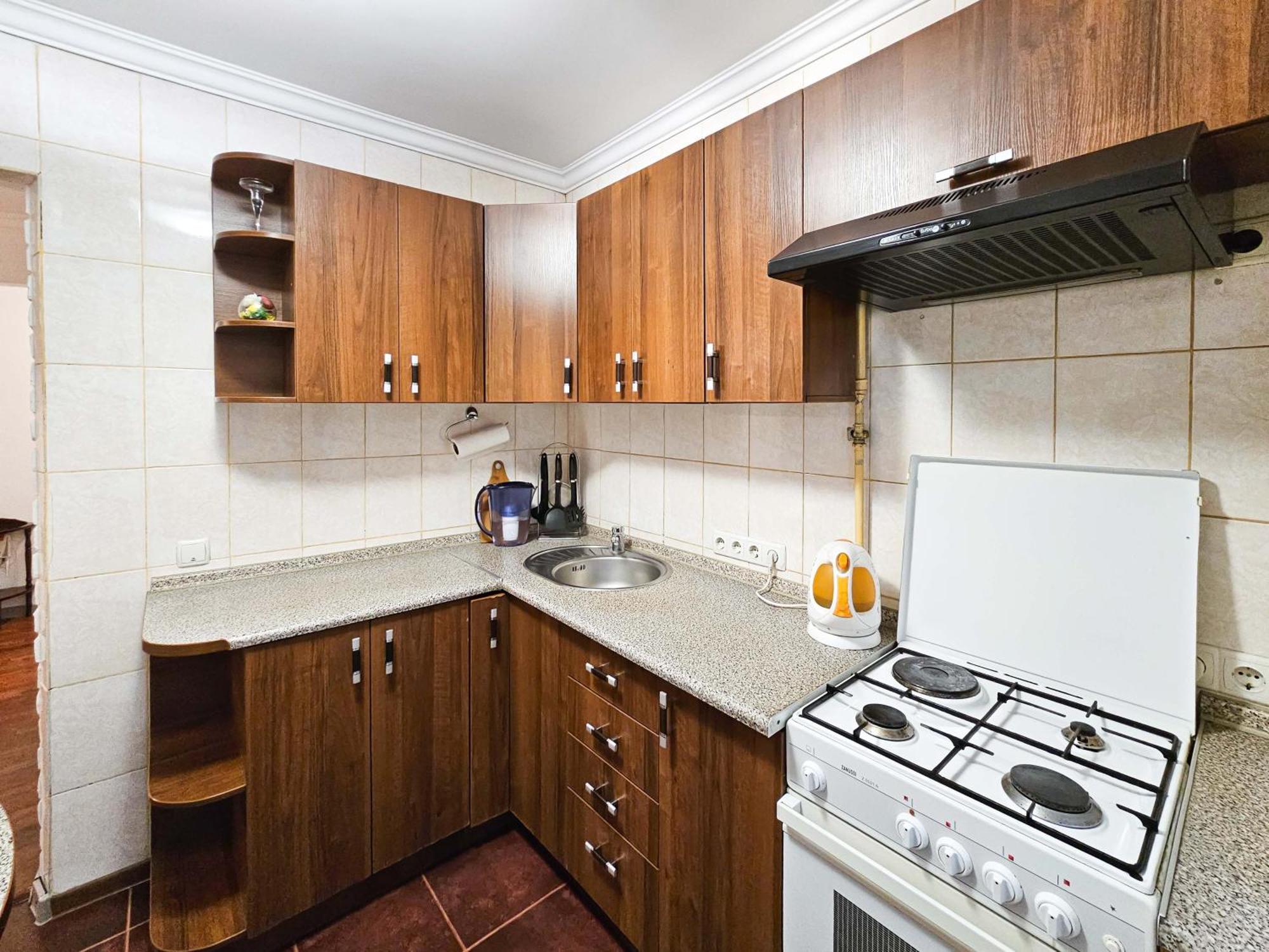 Nadezhda Apartments On The Nauryzbai Batyr 82 Алма Ата Екстериор снимка