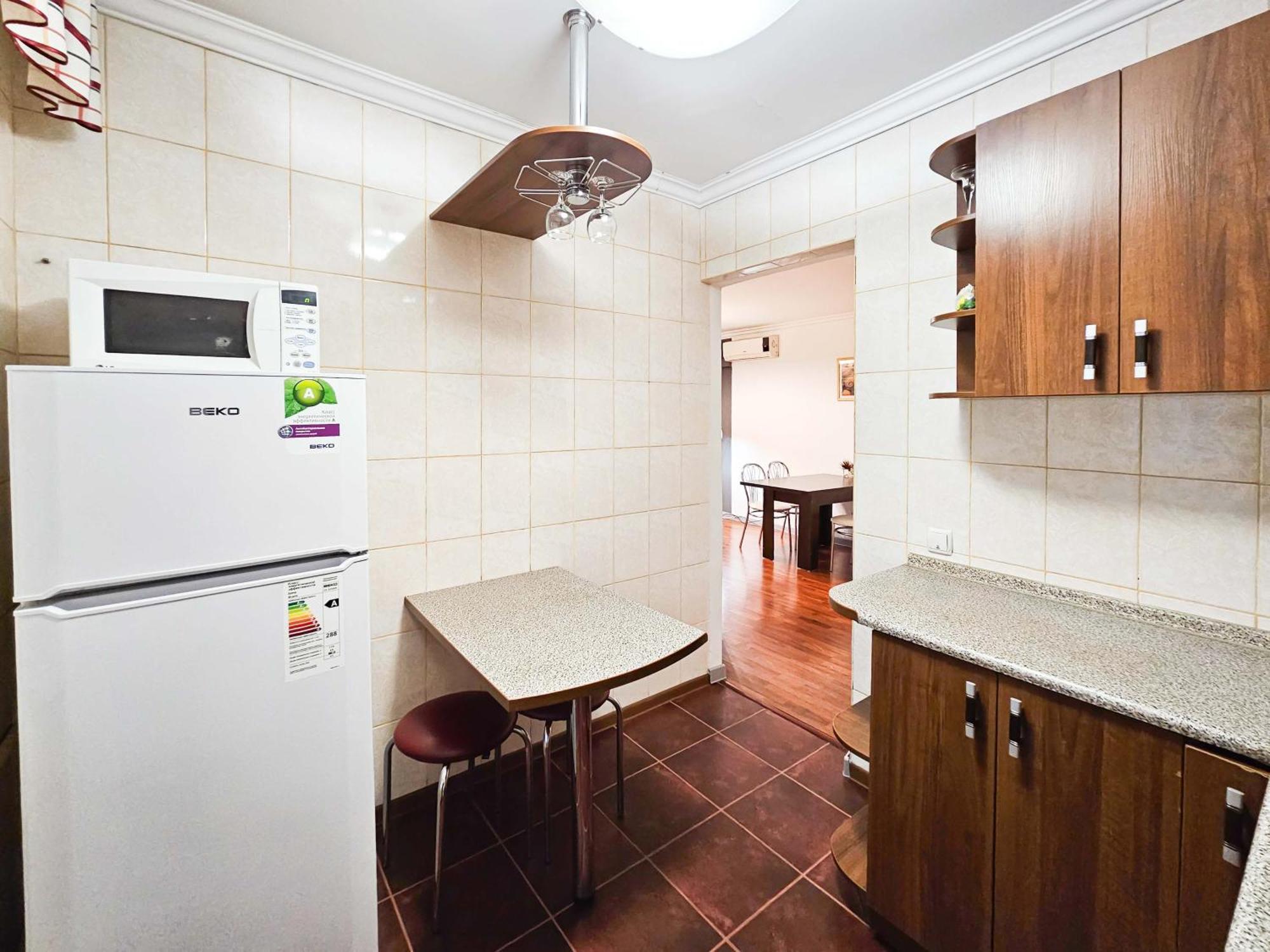 Nadezhda Apartments On The Nauryzbai Batyr 82 Алма Ата Екстериор снимка