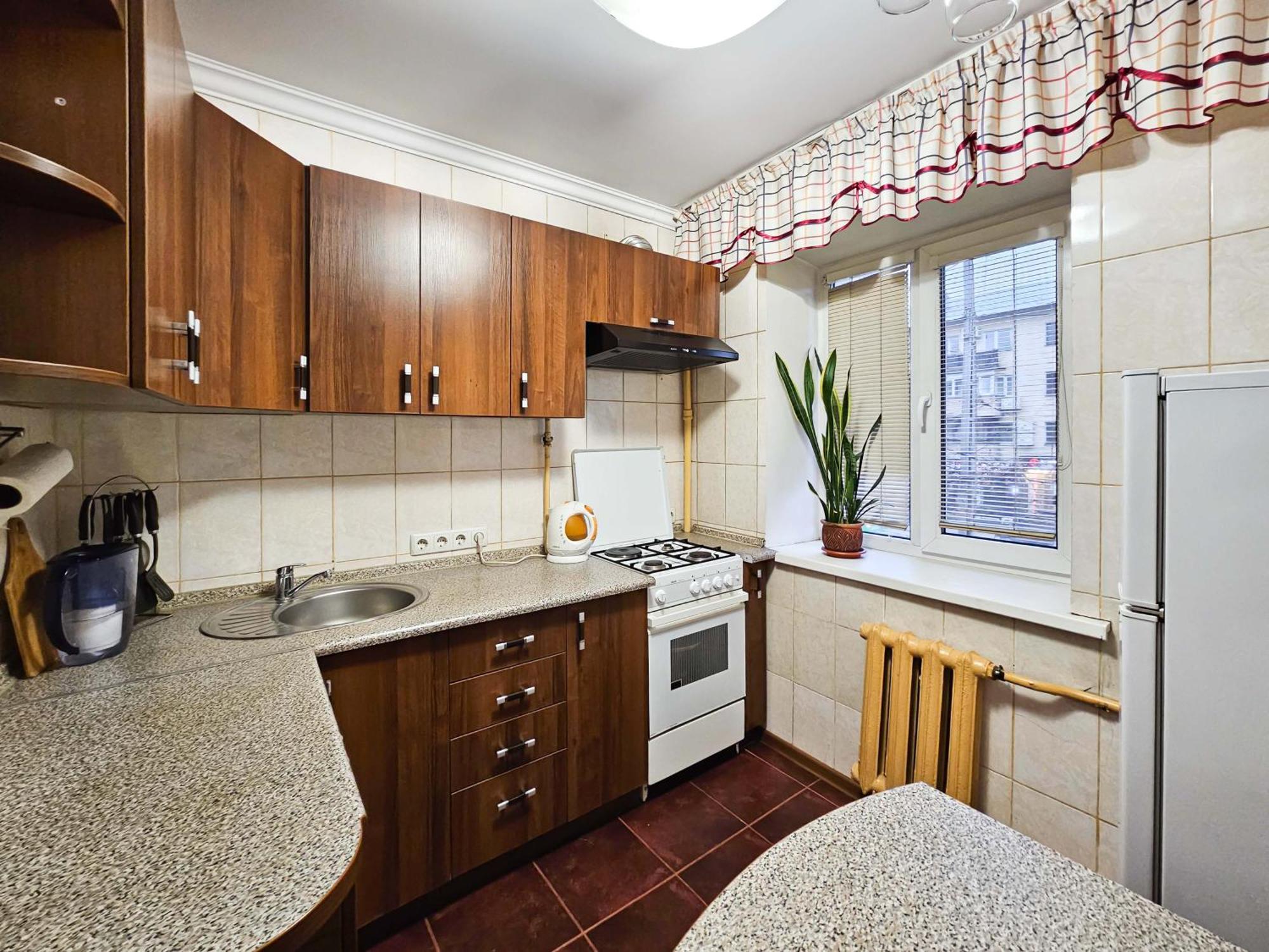 Nadezhda Apartments On The Nauryzbai Batyr 82 Алма Ата Екстериор снимка
